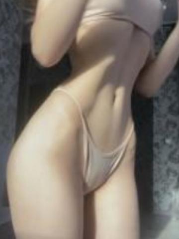 Алёна Озёрный